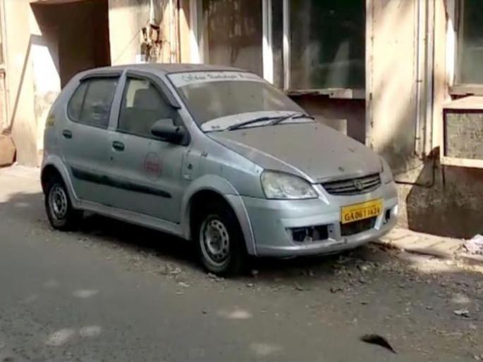 Murgaon municipal corporation Action on vehicles | वास्कोत पार्किंग झोनमध्ये बेवारस वाहने, मुरगाव पालिका करणार कारवाई