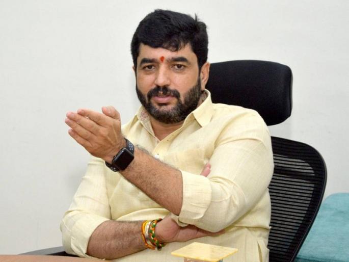 Struggle to save the army on the basis of sinking Congress: Muralidhar Mohol | बुडत्या काँग्रेसच्या आधाराने सेना वाचविण्याची धडपड: मुरलीधर मोहोळ Struggle to save the army on the basis of sinking Congress: Muralidhar Mohol | बुडत्या काँग्रेसच्या आधाराने सेना वाचविण्याची धडपड: मुरलीधर मोहोळ