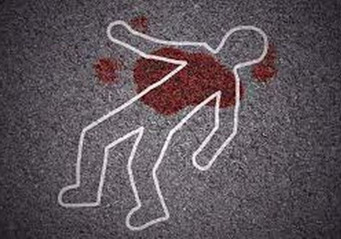 a youth killed by mob | पुसदमधील थरार! भररस्त्यावर टोळक्याने केला युवकाचा खून a youth killed by mob | पुसदमधील थरार! भररस्त्यावर टोळक्याने केला युवकाचा खून