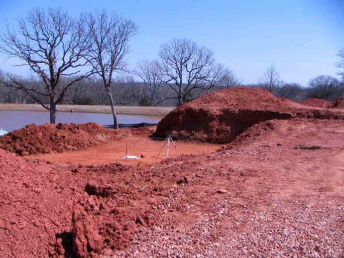 Regional authorities have the responsibility to put debries in the area! | प्रभागात मुरूम टाकण्याची जबाबदारी क्षेत्रीय अधिकाऱ्यांकडे! Regional authorities have the responsibility to put debries in the area! | प्रभागात मुरूम टाकण्याची जबाबदारी क्षेत्रीय अधिकाऱ्यांकडे!