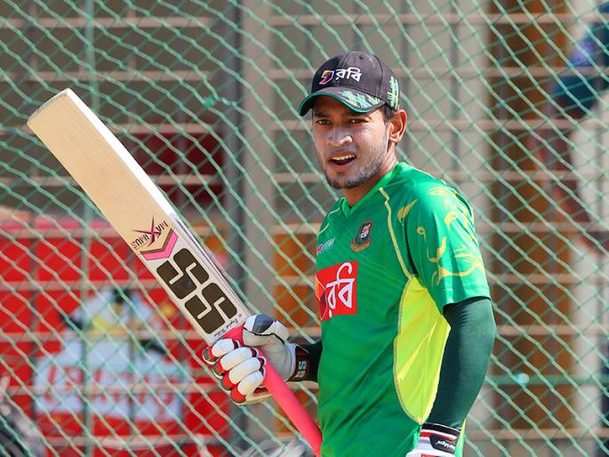 Mushfiqur Rahim's double century miss the record! | मुशफिकूर रहिमच्या द्विशतकाने 'हुकवला' हा विक्रम!