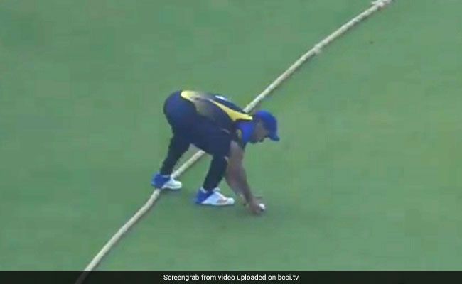 bcci takes note mushtaq ali trophy umpiring gaffe marks hyderabad karnataka thriller | टी-20 मध्ये अंपायर्सची गंभीर चूक ; 2 धावांसाठी राडा, बीसीसीआयने मागवला रिपोर्ट
