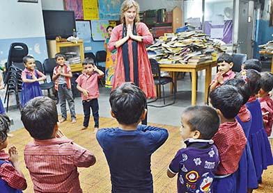 In the world of exotic seekers who sacrifice their lives for elite Indian music..- Great composer from Netherlands Saskiya Haas Rao tells her unique experience | मकसद..  In the world of exotic seekers who sacrifice their lives for elite Indian music..- Great composer from Netherlands Saskiya Haas Rao tells her unique experience | मकसद..