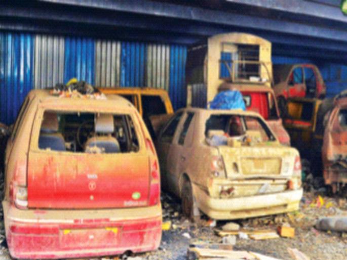 Citizens urged to take back, or scrap, 3,901 vehicles by February 15 | 3,901 वाहने घेऊन जा, नाही तर भंगारात देऊ, १५ फेब्रुवारीपर्यंत परत नेण्याचे नागरिकांना आवाहन Citizens urged to take back, or scrap, 3,901 vehicles by February 15 | 3,901 वाहने घेऊन जा, नाही तर भंगारात देऊ, १५ फेब्रुवारीपर्यंत परत नेण्याचे नागरिकांना आवाहन