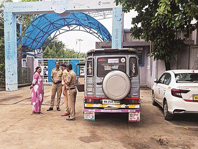 Drug racket under the cover of scrap metal; Police raid Mylon Pharma company | भंगारच्या आडून ड्रग्जचा गोरखधंदा; मायलॉन फार्मा कंपनीत पोलिसांकडून झाडाझडती