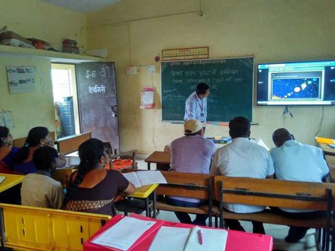 My family, my responsibilities are overwhelmed by the teachers in the campaign | माझे कुटुंब, माझी जबाबदारी मोहिमेत शिक्षक जातात भरडले My family, my responsibilities are overwhelmed by the teachers in the campaign | माझे कुटुंब, माझी जबाबदारी मोहिमेत शिक्षक जातात भरडले