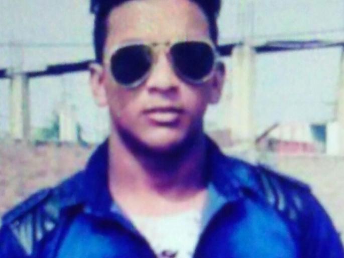 The youth's murder through the dispute of money | नागपूर जिल्ह्यातील कळमेश्वर भागात पैशाच्या वादातून तरुणाचा खून The youth's murder through the dispute of money | नागपूर जिल्ह्यातील कळमेश्वर भागात पैशाच्या वादातून तरुणाचा खून