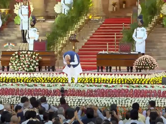 Narendra Modi Oath Ceremony Prime Minister Narendra Modi's New Cabinet Formed; See the complete list, who took oath from Maharashtra? | Narendra Modi Oath Ceremony : पंतप्रधान नरेंद्र मोदी यांचे नवीन मंत्रिमंडळ तयार; पाहा संपूर्ण यादी, महाराष्ट्रातून कोणी घेतली शपथ? Narendra Modi Oath Ceremony Prime Minister Narendra Modi's New Cabinet Formed; See the complete list, who took oath from Maharashtra? | Narendra Modi Oath Ceremony : पंतप्रधान नरेंद्र मोदी यांचे नवीन मंत्रिमंडळ तयार; पाहा संपूर्ण यादी, महाराष्ट्रातून कोणी घेतली शपथ?