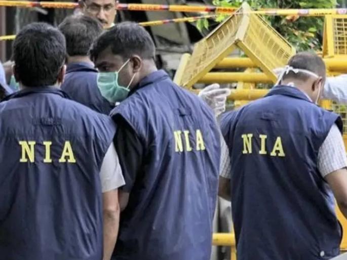 A tense silence prevails in Borivali village after the raid All those arrested by the NIA belong to wealthy families | छाप्यानंतर बोरीवली गावात पसरली तणावपूर्ण शांतता; ‘एनआयए’ने ताब्यात घेतलेले सर्वजण सधन कुटुंबातील A tense silence prevails in Borivali village after the raid All those arrested by the NIA belong to wealthy families | छाप्यानंतर बोरीवली गावात पसरली तणावपूर्ण शांतता; ‘एनआयए’ने ताब्यात घेतलेले सर्वजण सधन कुटुंबातील