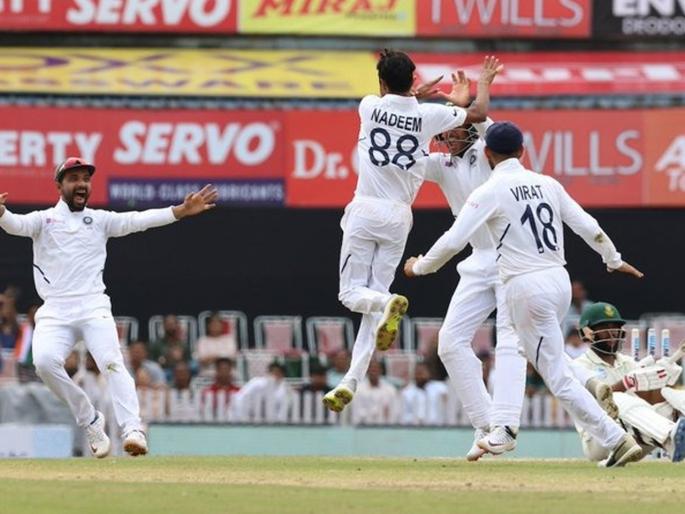 India vs South Africa, 3rd Test : Shahbaz Nadeem had made his first-class debut in 2004, which is the earliest among all the players in this Indian XI | India vs South Africa, 3rd Test : टीम इंडियात शाहबाज नदीम सर्वात सीनियर; तरीही खेळतोय पहिलीच कसोटी