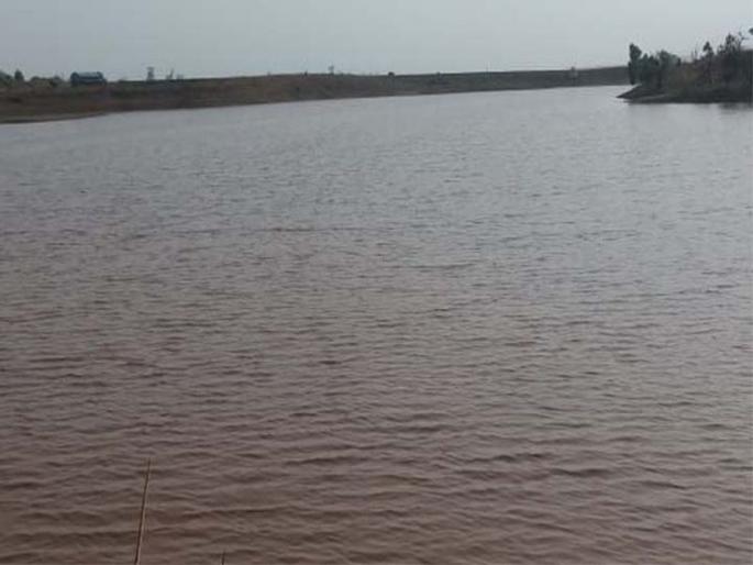 Due to incessant rains, water came to Nandurbar River Nalya | अवकाळी पावसामुळे नंदुरबारातील नदी नाल्यांना आले पाणी Due to incessant rains, water came to Nandurbar River Nalya | अवकाळी पावसामुळे नंदुरबारातील नदी नाल्यांना आले पाणी