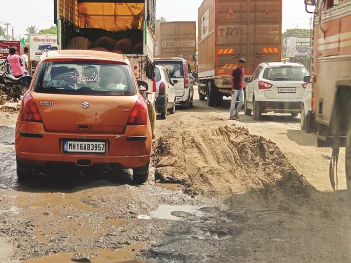 Finally, a proposal of Rs 35 crore for the repair of the Pune road via Chhatrapati Sambhajinagar - Ahilyanagar | अखेर छत्रपती संभाजीनगर-अहिल्यानगर मार्गे पुणे रस्त्याच्या डागडुजीसाठी ३५ कोटींचा प्रस्ताव Finally, a proposal of Rs 35 crore for the repair of the Pune road via Chhatrapati Sambhajinagar - Ahilyanagar | अखेर छत्रपती संभाजीनगर-अहिल्यानगर मार्गे पुणे रस्त्याच्या डागडुजीसाठी ३५ कोटींचा प्रस्ताव