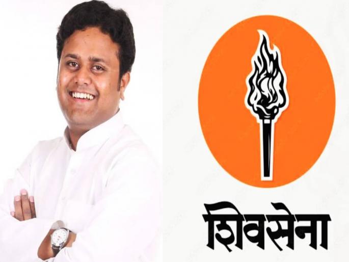 Uddhav Sena city chief Kiran Kale booked for torture, police take him into custody | उद्धव सेनेचे शहर प्रमुख किरण काळे यांच्यावर अत्याचाराचा गुन्हा, पोलिसांनी घेतले ताब्यात