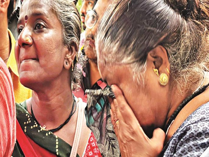 In Chhatrapati Sambhajinagar, the civic Nagari Mitra squad bullied ordinary vendors and pushed women. | छत्रपती संभाजीनगरात नागरी मित्र पथकाची सामान्य विक्रेत्यांवर गुंडगिरी, महिलांना धक्काबुक्की