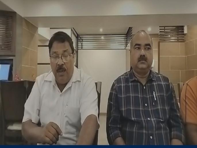 Santacruz Panchayat's dispute again on the square; Allegation of former sarpanch | सांताक़्रूझ पंचायतीचा वाद पुन्हा चव्हाट्यावर; माजी सरपंचाचा आरोप Santacruz Panchayat's dispute again on the square; Allegation of former sarpanch | सांताक़्रूझ पंचायतीचा वाद पुन्हा चव्हाट्यावर; माजी सरपंचाचा आरोप