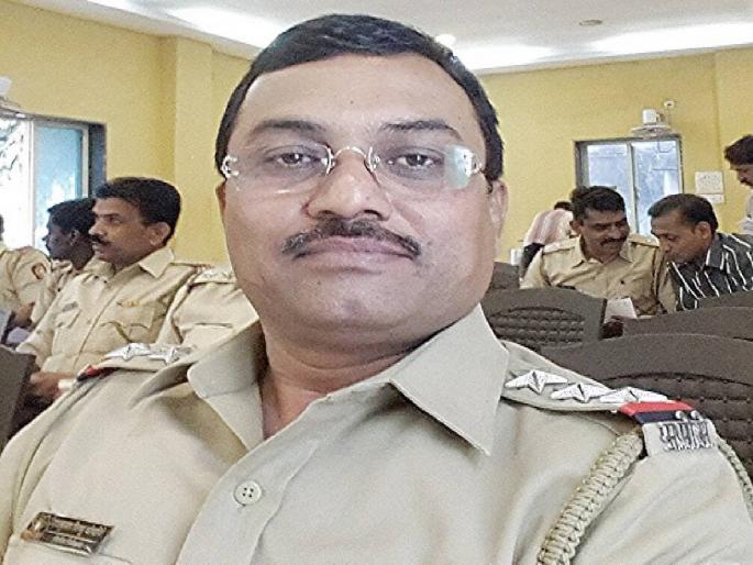 Controversial Police Officer kothmire has no 'arrival' in Gadchiroli; Discussions for action at the senior level | वादग्रस्त कोथमिरेंची गडचिरोलीत 'आमद' नाही; वरिष्ठ पातळीवर कारवाईसाठी चर्चा Controversial Police Officer kothmire has no 'arrival' in Gadchiroli; Discussions for action at the senior level | वादग्रस्त कोथमिरेंची गडचिरोलीत 'आमद' नाही; वरिष्ठ पातळीवर कारवाईसाठी चर्चा