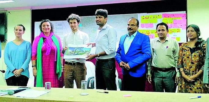 Great plan of Rs. 1600 crores of Nagnadi beautification | नागनदी सौंदर्यीकरणाचा १६०० कोटींचा बृहत् आराखडा Great plan of Rs. 1600 crores of Nagnadi beautification | नागनदी सौंदर्यीकरणाचा १६०० कोटींचा बृहत् आराखडा