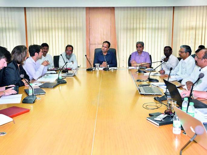 Give Plan of Nagnadl development by September | नागपूरच्या नागनदी विकासाचा सप्टेंबरपर्यंत आराखडा द्या