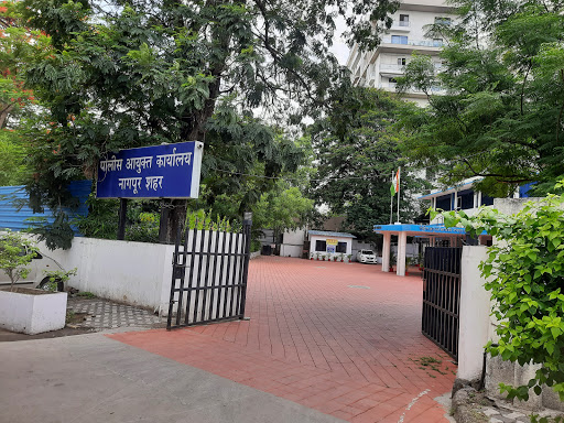 name of sanjay saxena sanjay singhal for nagpur commissioner of police | नागपूरच्या पोलीस आयुक्तपदासाठी सक्सेना, सिंघल यांचे नाव name of sanjay saxena sanjay singhal for nagpur commissioner of police | नागपूरच्या पोलीस आयुक्तपदासाठी सक्सेना, सिंघल यांचे नाव