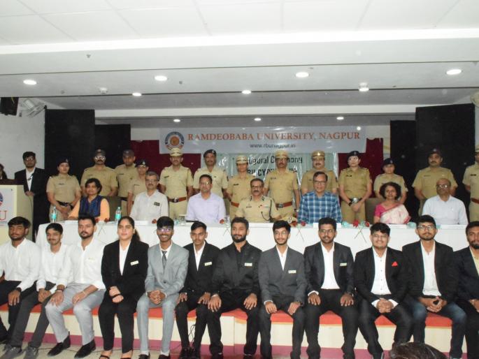 Now cyber club in schools and colleges in Nagpur online complaint will be made in half an hour | आता नागपुरातील शाळा-महाविद्यालयांत ‘सायबर क्लब’, अर्ध्या तासात होणार ऑनलाईन तक्रार Now cyber club in schools and colleges in Nagpur online complaint will be made in half an hour | आता नागपुरातील शाळा-महाविद्यालयांत ‘सायबर क्लब’, अर्ध्या तासात होणार ऑनलाईन तक्रार