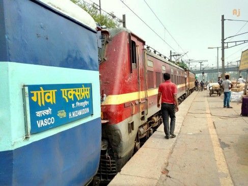 Nagpur - Goa train will run again | नागपूर - गोवा ट्रेन पुन्हा धावणार Nagpur - Goa train will run again | नागपूर - गोवा ट्रेन पुन्हा धावणार