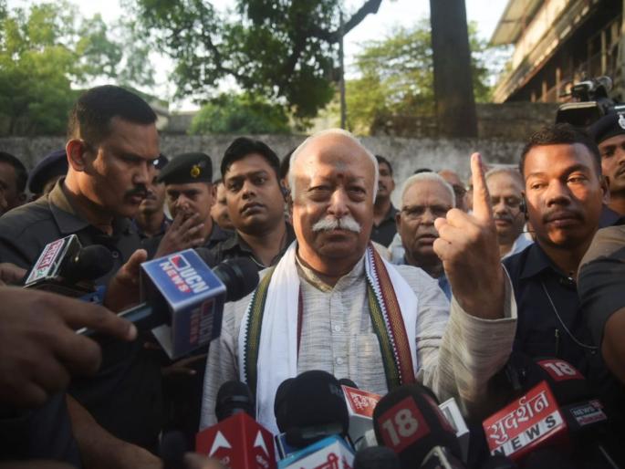 Maharashtra Lok Sabha Election 2024: Voting started in Nagpur with excitement, Sarsanghchalak Mohan Bhagwat voted, called for 100 percent voting | नागपुरात मतदानाला उत्साहात सुरुवात, सरसंघचालकांनी केले मतदान, शतप्रतिशत मतदानाचे आवाहन Maharashtra Lok Sabha Election 2024: Voting started in Nagpur with excitement, Sarsanghchalak Mohan Bhagwat voted, called for 100 percent voting | नागपुरात मतदानाला उत्साहात सुरुवात, सरसंघचालकांनी केले मतदान, शतप्रतिशत मतदानाचे आवाहन