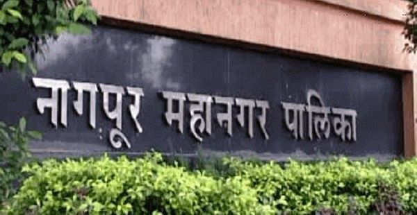 Congress-BJP joins Nagpur Municipal Corporation over water tariff hike! | पाणी दरवाढीवरून नागपूर महानगरपालिकेत काँग्रेस-भाजपात जुंपली! Congress-BJP joins Nagpur Municipal Corporation over water tariff hike! | पाणी दरवाढीवरून नागपूर महानगरपालिकेत काँग्रेस-भाजपात जुंपली!