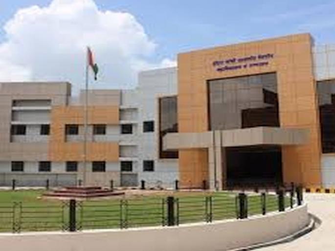 Mayo Avoid the risk of infection during surgery Three surgery theaters of Ophthalmology department will be modular | मेयो : शस्त्रक्रियेदरम्यान संसर्गाचा धोका टळणार! नेत्ररोग विभागाचे तीन शस्त्रक्रिया गृह होणार ‘मॉड्युलर’ Mayo Avoid the risk of infection during surgery Three surgery theaters of Ophthalmology department will be modular | मेयो : शस्त्रक्रियेदरम्यान संसर्गाचा धोका टळणार! नेत्ररोग विभागाचे तीन शस्त्रक्रिया गृह होणार ‘मॉड्युलर’