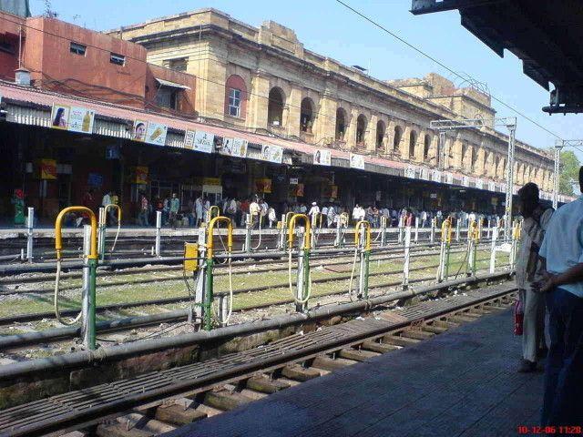 Trains from Nagpur Railway Station Platform 2 will be running soon | नागपूर रेल्वेस्थानक प्लॅटफार्म २ वरून लवकरच धावणार रेल्वेगाड्या Trains from Nagpur Railway Station Platform 2 will be running soon | नागपूर रेल्वेस्थानक प्लॅटफार्म २ वरून लवकरच धावणार रेल्वेगाड्या
