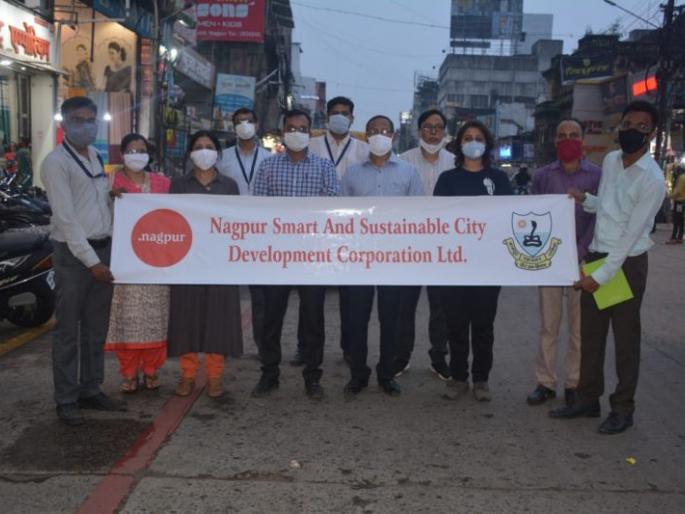 Street for People survey in Sitabuldi, Nagpur: Smart City initiative | नागपुरातील सीताबर्डीत ‘स्ट्रीट फॉर पीपल’ सर्वेक्षण : स्मार्ट सिटीचा उपक्रम Street for People survey in Sitabuldi, Nagpur: Smart City initiative | नागपुरातील सीताबर्डीत ‘स्ट्रीट फॉर पीपल’ सर्वेक्षण : स्मार्ट सिटीचा उपक्रम