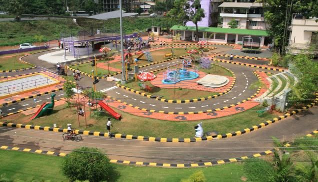 Challenge to commercialization of Children Traffic Park: Petition in High Court | चिल्ड्रेन ट्रॅफिक पार्कच्या व्यावसायिकरणला आव्हान : हायकोर्टात याचिका Challenge to commercialization of Children Traffic Park: Petition in High Court | चिल्ड्रेन ट्रॅफिक पार्कच्या व्यावसायिकरणला आव्हान : हायकोर्टात याचिका
