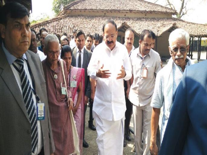 Visit to Sevagram Ashram, Vice President's visit, Survey of Surroundings | सेवाग्राम आश्रमला उपराष्ट्रपतींची भेट, परिसराची केली पाहणी
