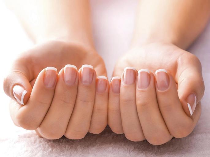 healthy nails are beautiful nails, how to make them healthy, nail art is not enough for nail health | कुरतडलेली, वाकडीतिकडी, घाणेरडी नखं अनेक ‘सिक्रेट्स’ सांगतात, Healthy नखांसाठी खास टिप्स!