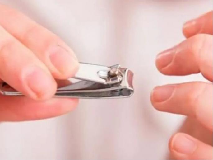 Saturday is called the bad day to start good work, why? Read on and avoid 'these' things! | शनिवार न कर्त्याचा वार असे म्हणतात, का? वाचा आणि 'या' गोष्टी टाळा! Saturday is called the bad day to start good work, why? Read on and avoid 'these' things! | शनिवार न कर्त्याचा वार असे म्हणतात, का? वाचा आणि 'या' गोष्टी टाळा!