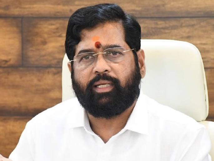 Rehabilitate Naxal victims refugees on war footing says Cm eknath shinde | नक्षल पीडीत, शरणार्थींचे युद्धपातळीवर पुनर्वसन करा; मुख्यमंत्री एकनाथ शिंदे यांचे प्रतिपादन Rehabilitate Naxal victims refugees on war footing says Cm eknath shinde | नक्षल पीडीत, शरणार्थींचे युद्धपातळीवर पुनर्वसन करा; मुख्यमंत्री एकनाथ शिंदे यांचे प्रतिपादन