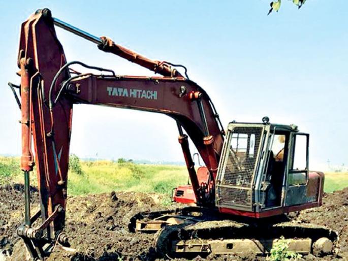 The culprits of the bridge repair were arrested | नाला बुजवणाऱ्या ठेकेदारांना अटक