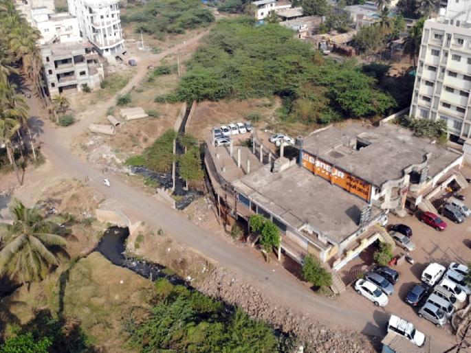 Shamrao Nagar, Dhamani's natural stream disappears, shocking picture in drone survey in sangli | शामरावनगर, धामणीतील नैसर्गिक नालेच गायब, ड्रोनच्या सर्व्हेत धक्कादायक चित्र Shamrao Nagar, Dhamani's natural stream disappears, shocking picture in drone survey in sangli | शामरावनगर, धामणीतील नैसर्गिक नालेच गायब, ड्रोनच्या सर्व्हेत धक्कादायक चित्र