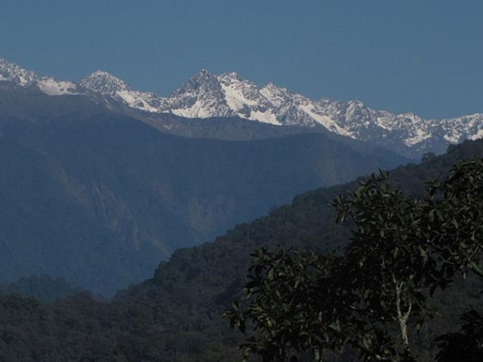 Must visit the most pleasant Arunachal Pradesh | मोहिनी घालणारा निसर्गाचा नजारा बघायचा असेल तर भेट द्या 'चांगलांग'ला! Must visit the most pleasant Arunachal Pradesh | मोहिनी घालणारा निसर्गाचा नजारा बघायचा असेल तर भेट द्या 'चांगलांग'ला!