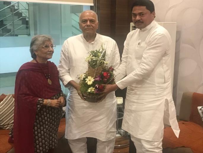 Against the Modi government, Sinha-Patole | मोदी सरकार विरोधात सिन्हा-पटोले यांच्यात खलबते Against the Modi government, Sinha-Patole | मोदी सरकार विरोधात सिन्हा-पटोले यांच्यात खलबते