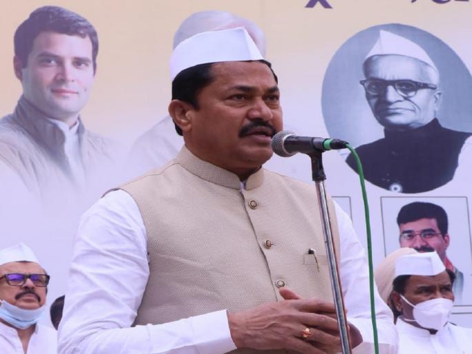 Nana Patole's appeal to be vigilant to keep the country's independence and constitution intact | Nana Patole : देशाचे स्वातंत्र्य आणि संविधान अबाधित राखण्यासाठी जागरूक राहावे, नाना पटोलेंचे कार्यकर्त्यांना आवाहन