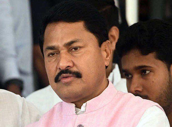 Congress state president Nana Patole's affidavit in the election petition is illegal | काँग्रेस प्रदेशाध्यक्ष नाना पटोले यांचे निवडणूक याचिकेतील प्रतिज्ञापत्र बेकायदेशीर; गडकरींचा पलटवार Congress state president Nana Patole's affidavit in the election petition is illegal | काँग्रेस प्रदेशाध्यक्ष नाना पटोले यांचे निवडणूक याचिकेतील प्रतिज्ञापत्र बेकायदेशीर; गडकरींचा पलटवार