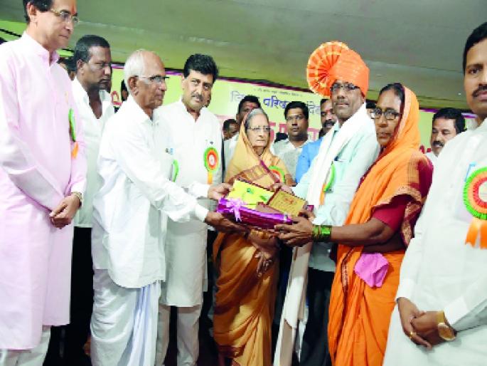 The game segment of education in the state | राज्यात शिक्षणाचा खेळखंडोबा The game segment of education in the state | राज्यात शिक्षणाचा खेळखंडोबा