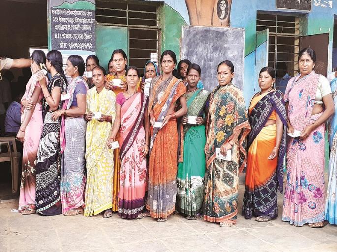 Maharashtra Election 2019 : 65% voting in Nanded district; Lowest turnout in Nanded North constituency | Maharashtra Election 2019 : नांदेड जिल्ह्यात ६५ टक्के मतदान; सर्वात कमी मतदान नांदेड उत्तर मतदार संघात