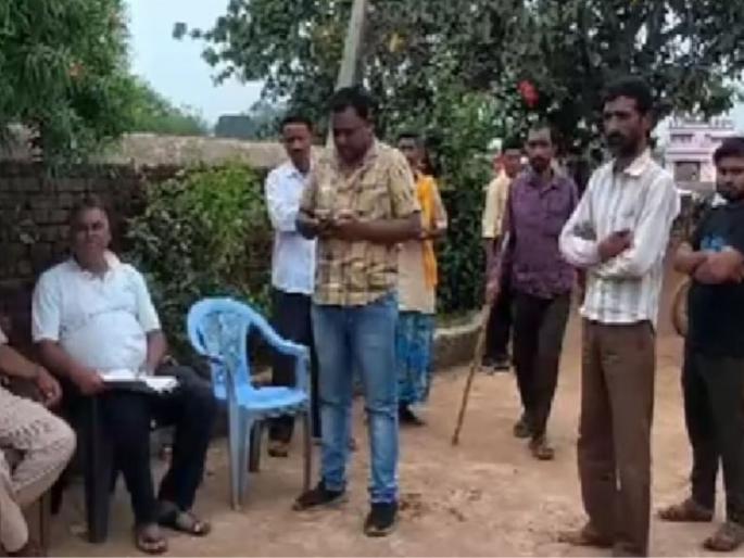 grandson murdered his grandmother and smeared shivling in front of house with blood | नात्याला काळीमा! नातवाने त्रिशूळाने वार करून केली आजीची हत्या, शिवलिंगावर रक्ताचा अभिषेक