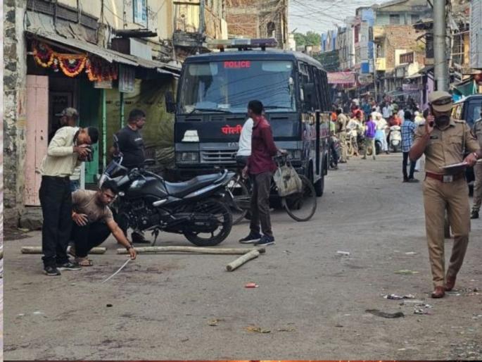 Youth killed due to dispute in Nandurbar Three people in custody | नंदुरबारात आपसातील वादातून युवकाचा खून; तीन जण ताब्यात Youth killed due to dispute in Nandurbar Three people in custody | नंदुरबारात आपसातील वादातून युवकाचा खून; तीन जण ताब्यात