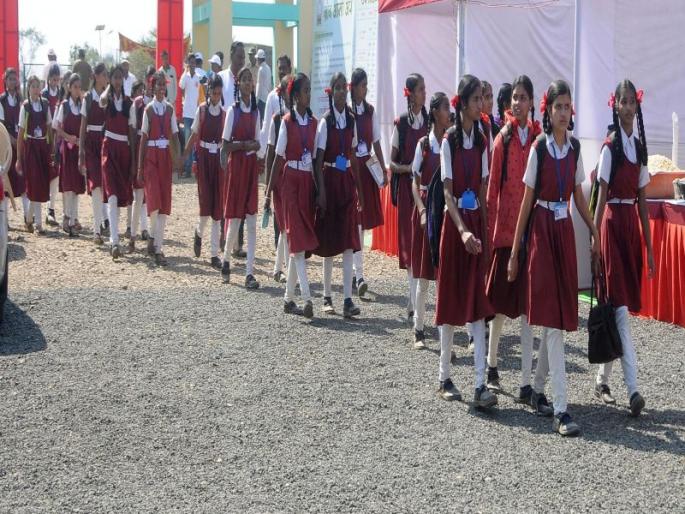 'Bust' by Nanduram Lord's 'Bird Festival' awakens awareness of natural biodiversity | नैसर्गिक जैवविविधतेविषयी जागृतीला नांदूरमधमेश्वरच्या ‘बर्ड फेस्टीव्हल’ने दिला ‘बूस्ट’  'Bust' by Nanduram Lord's 'Bird Festival' awakens awareness of natural biodiversity | नैसर्गिक जैवविविधतेविषयी जागृतीला नांदूरमधमेश्वरच्या ‘बर्ड फेस्टीव्हल’ने दिला ‘बूस्ट’