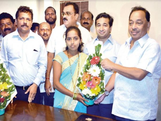 Speaker of the Assembly, Narayan Rane's statement in Sindhudurga | विधानसभेच्या तयारीला लागा, नारायण राणेंचे सिंधुदुर्गात वक्तव्य Speaker of the Assembly, Narayan Rane's statement in Sindhudurga | विधानसभेच्या तयारीला लागा, नारायण राणेंचे सिंधुदुर्गात वक्तव्य