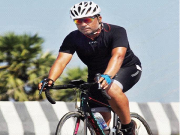 In just seven days, the bicycle reached Rameshwaram, raising awareness about pollution | केवळ सात दिवसांत सायकलने गाठले रामेश्वरम, प्रदूषणमुक्तीबाबत जनजागृती In just seven days, the bicycle reached Rameshwaram, raising awareness about pollution | केवळ सात दिवसांत सायकलने गाठले रामेश्वरम, प्रदूषणमुक्तीबाबत जनजागृती