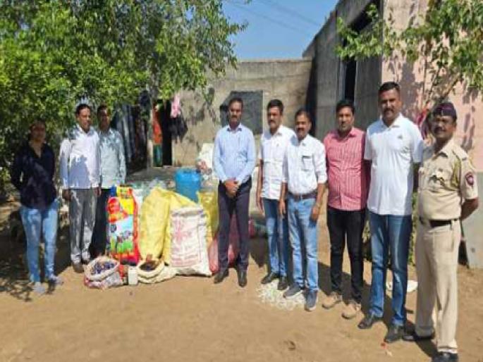 The glory of a notorious liquor smuggler! Cooler company on the outside, fake liquor factory on the inside | बाहेरून कूलर कंपनी, आत बनावट दारूचा कारखाना; कुख्यात दारू तस्कराचा प्रताप!
