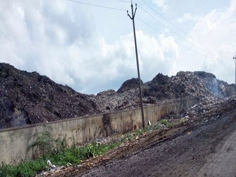 Supreme Court notice to Maharashtra Pollution Control Board in Naregaon garbage depot case | नारेगाव कचरा डेपो प्रकरणी महाराष्ट्र प्रदूषण नियंत्रण मंडळास सर्वोच्च न्यायालयाची नोटीस Supreme Court notice to Maharashtra Pollution Control Board in Naregaon garbage depot case | नारेगाव कचरा डेपो प्रकरणी महाराष्ट्र प्रदूषण नियंत्रण मंडळास सर्वोच्च न्यायालयाची नोटीस